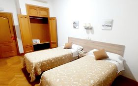 Hostal Biarritz